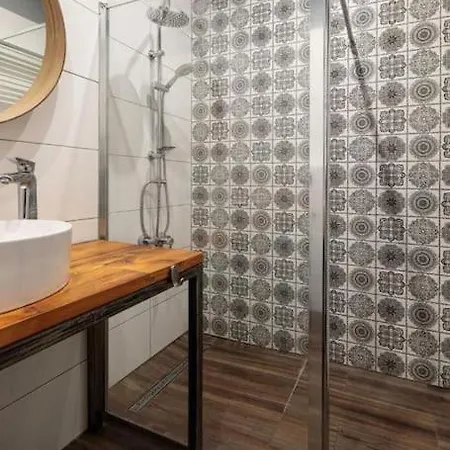 Close-central - Great Location -kosciuszki Wroclaw